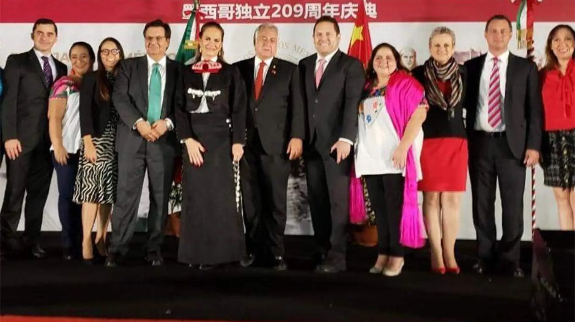 Luis Araiza en China